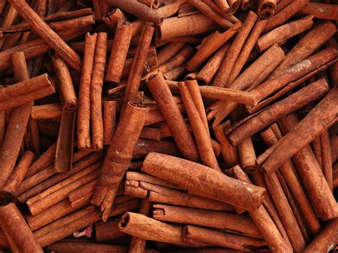 Cinnamon: A Magical Ingredient for Beauty and Radiance